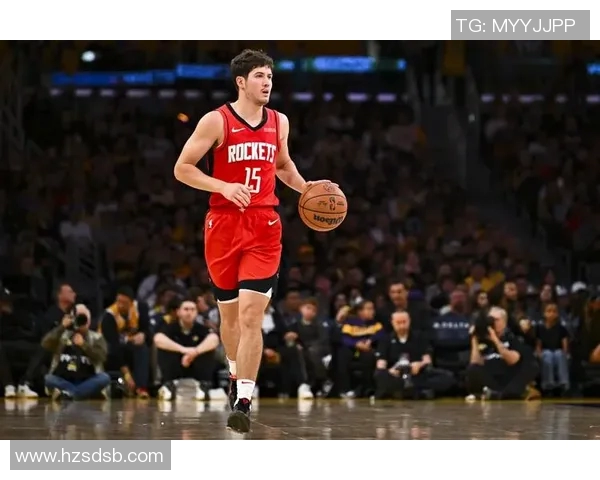 2019年火箭与勇士精彩对决比赛录像回顾与分析