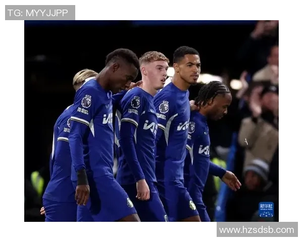 英超激战切尔西迎战诺维奇全力争胜展现球队实力与斗志 英超激战切尔西迎战诺维奇全力争胜展现球队实力与斗志