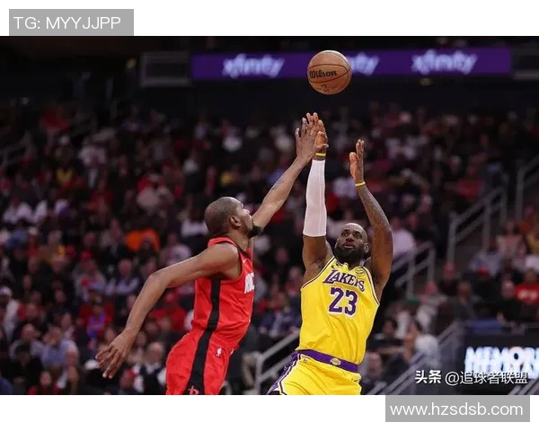 11月15号詹姆斯对决强敌期待精彩比赛引发球迷热议