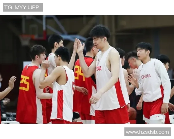 方硕的篮球之路：从青涩少年到职业球员的成长历程与挑战